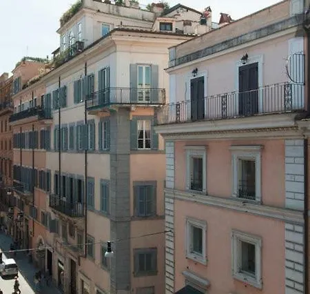 Apartment Your Boutique Spacious Via Del Corso Rome